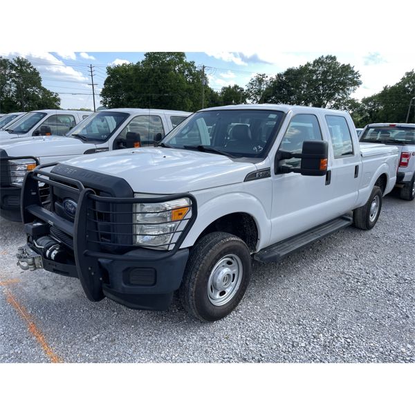 2016 FORD F250 XL Pickup Truck