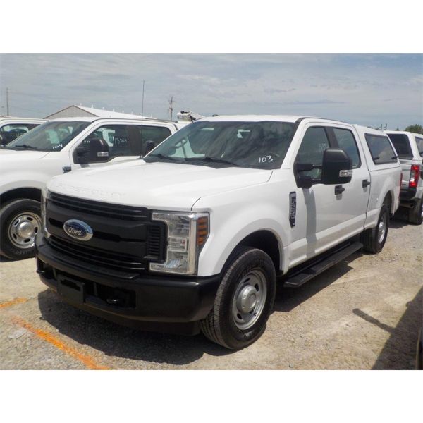 2019 FORD F250 XL Pickup Truck