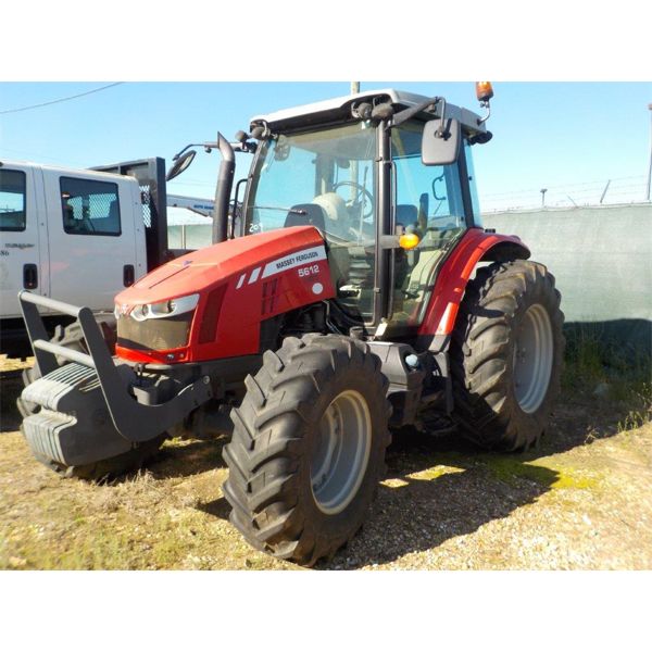 2014 MASSEY FERGUSON 5612 Farm Tractor