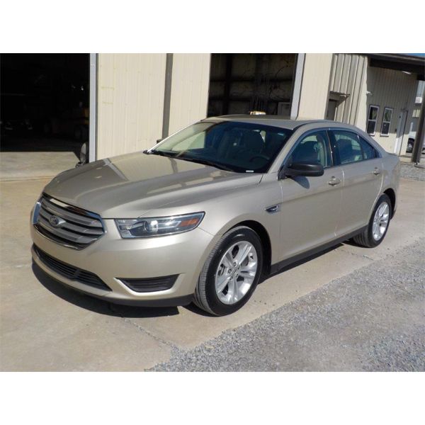2017 FORD TAURUS Automobile
