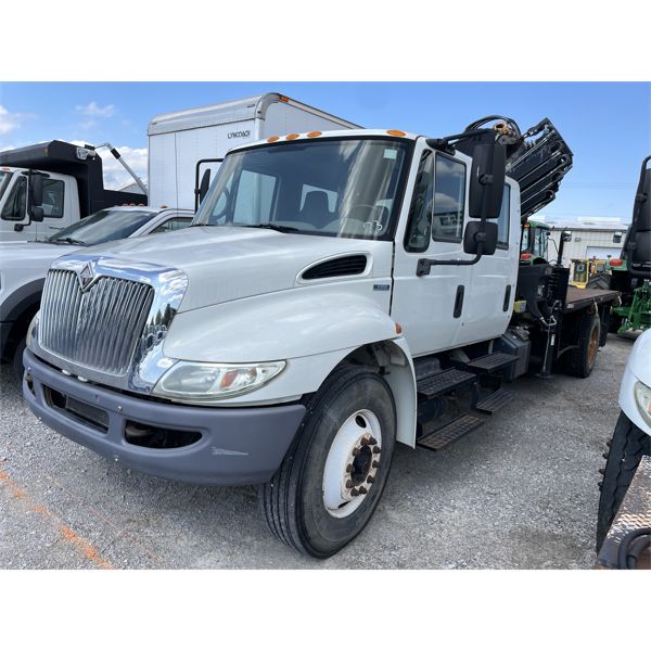 2008 INTERNATIONAL DURASTAR 4300 Boom / Crane Truck