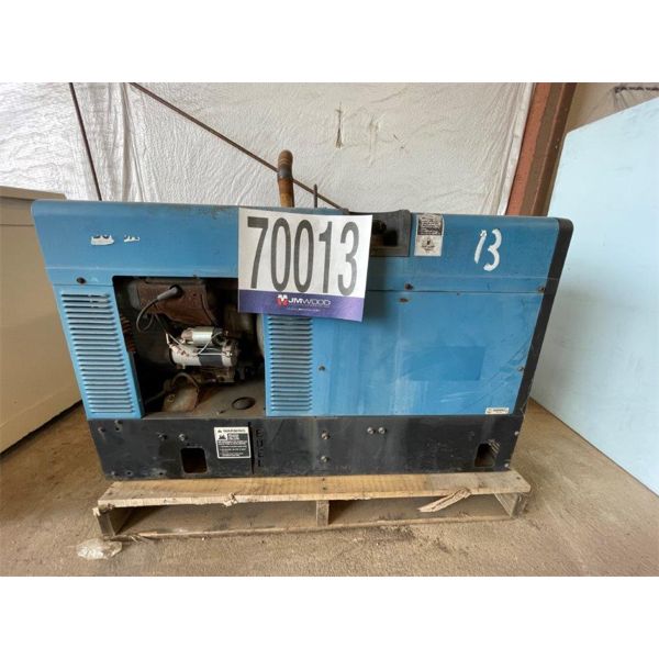MILLER BOBCAT 250 WELDER