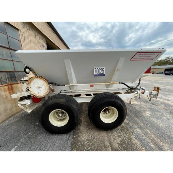 CHANDLER EQUIPMENT SPREADER
