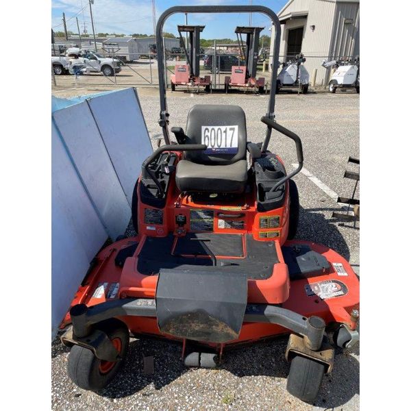 KUBOTA ZD72 ZERO TURN Lawn Mower