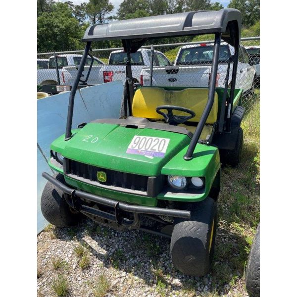 JOHN DEERE GATOR UTV