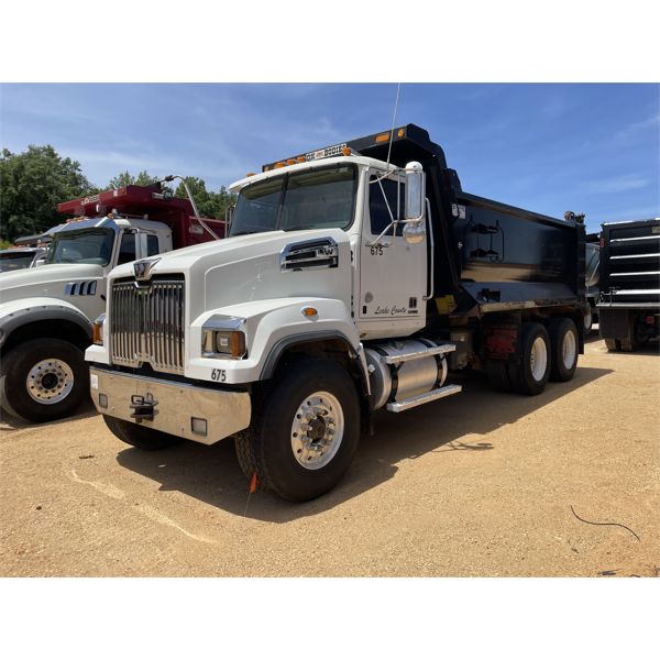 2017 WESTERN STAR 4700 SF Dump Truck