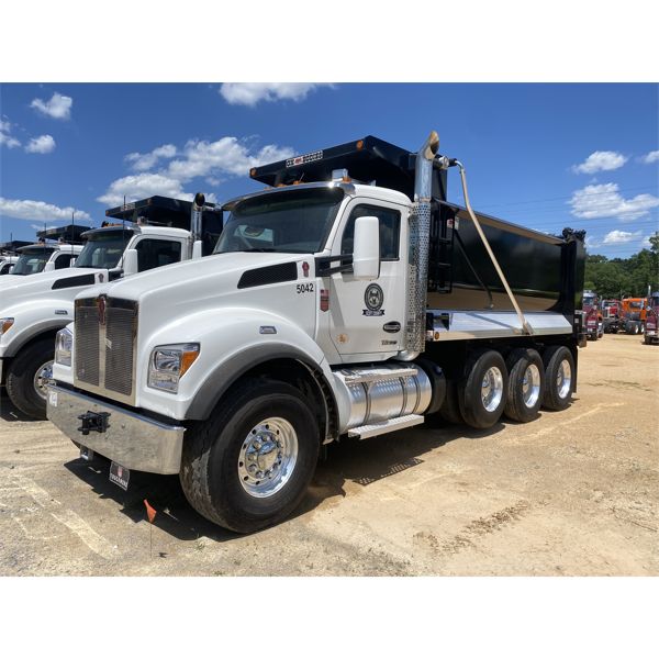 2024 KENWORTH T880S Dump Truck