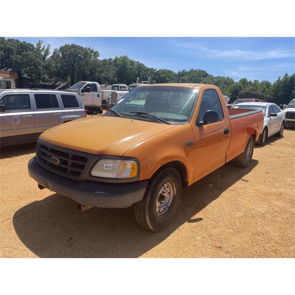 2003 FORD F150 XL Pickup Truck