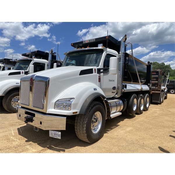 2023 KENWORTH T880 Dump Truck