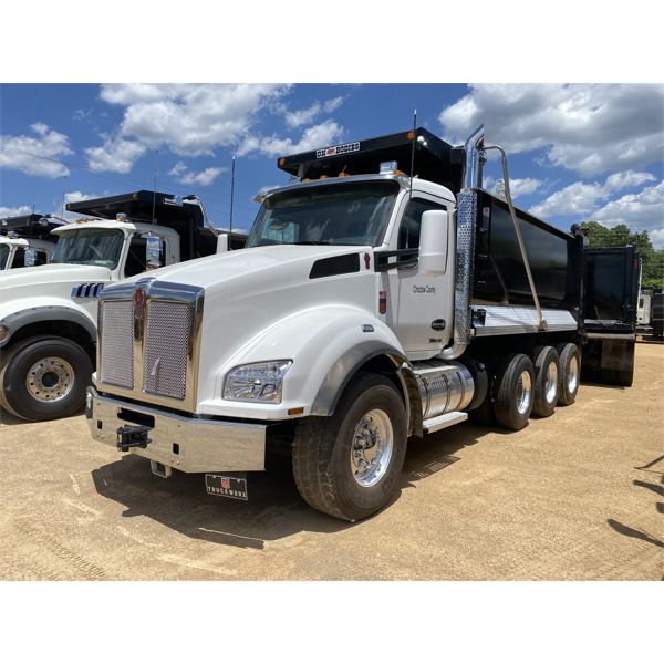 2023 KENWORTH T880 Dump Truck