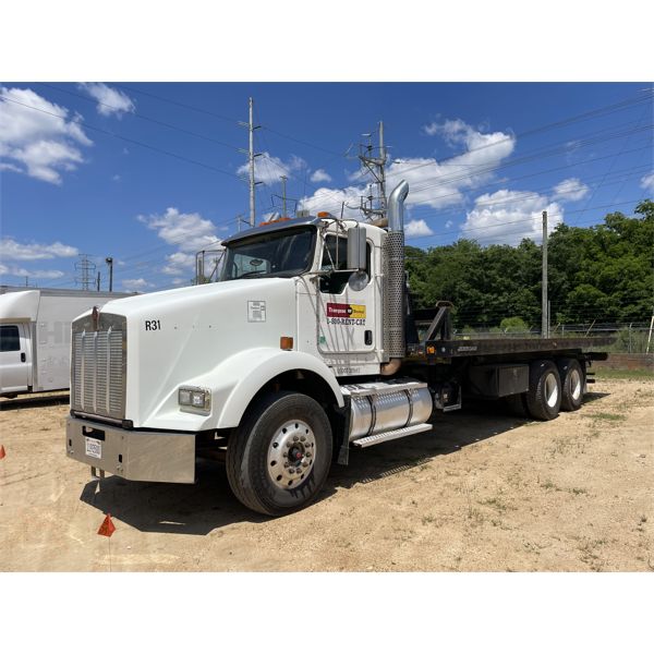 2008 KENWORTH T800 Rollback Truck