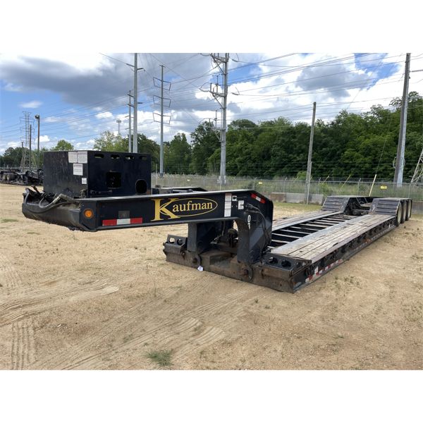 2019 KAUFMAN  Lowboy Trailer