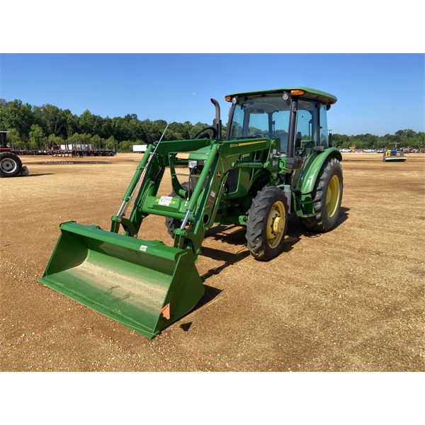 2016 JOHN DEERE 5065E Farm Tractor