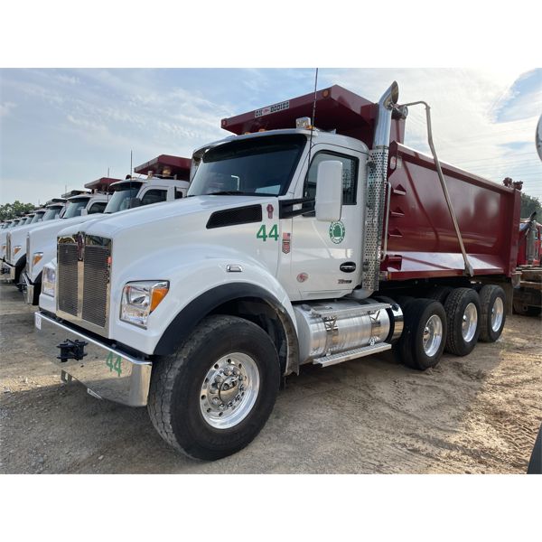 2024 KENWORTH T880S Dump Truck