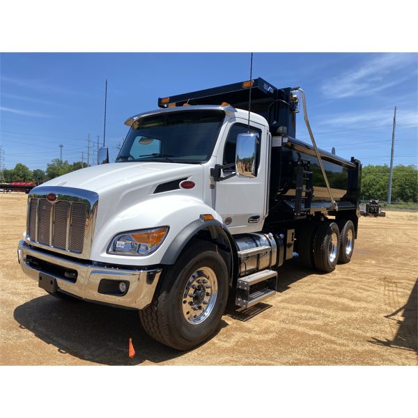 2025 PETERBILT 548 Dump Truck