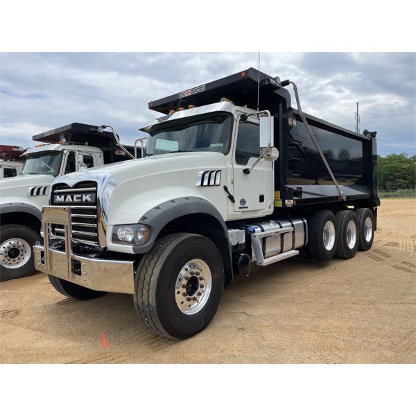 2023 MACK GR64F Dump Truck