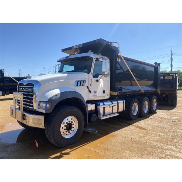 2023 MACK GR64F Dump Truck