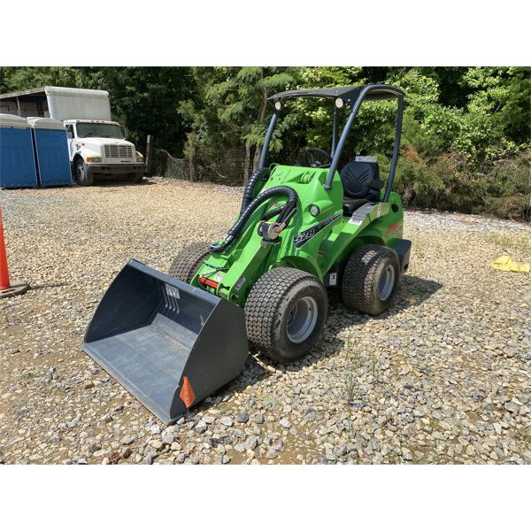 2022 AVANT M528 Wheel Loader