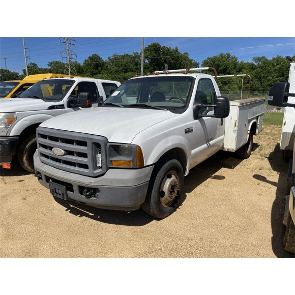 2005 FORD F350 Service / Mechanic Truck