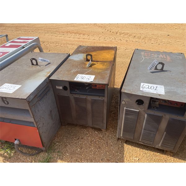 LINCOLN DC-600 WELDER