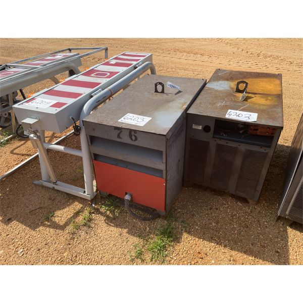 LINCOLN DC-600 WELDER