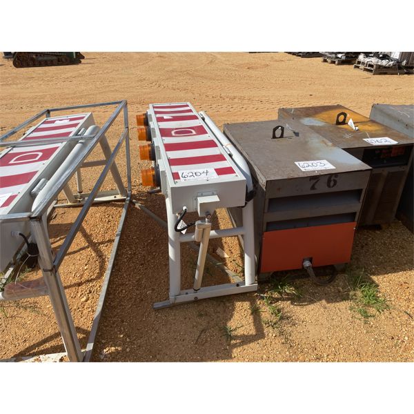 RACK MOUNTED LIGHT BAR