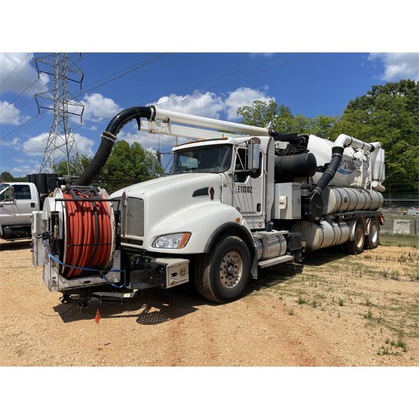 2011 KENWORTH T440 Sewer Rodder Truck