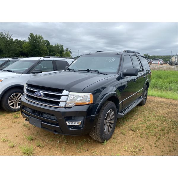 2015 FORD EXPEDITION XLT SUV