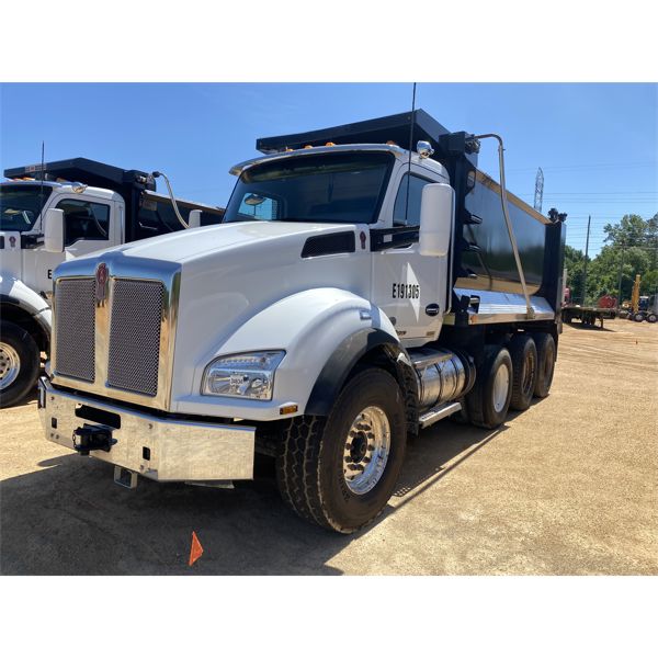2019 KENWORTH T880 Dump Truck