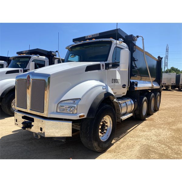2019 KENWORTH T880 Dump Truck
