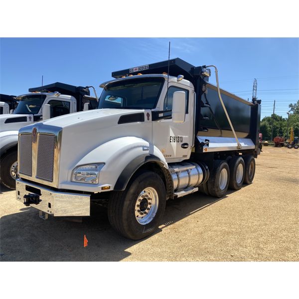 2019 KENWORTH T880 Dump Truck