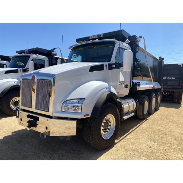 2019 KENWORTH T880 Dump Truck