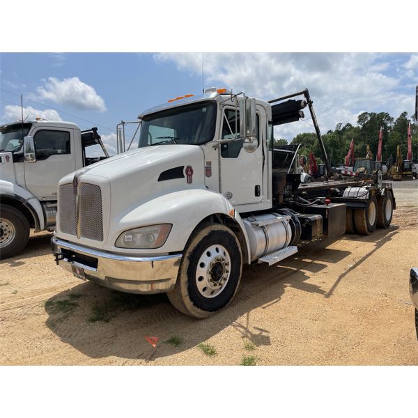 2020 KENWORTH T370 Roll Off Truck