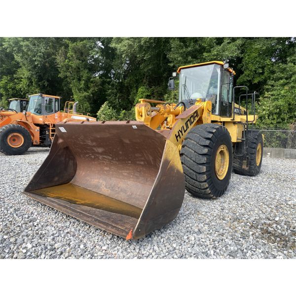 2004 HYUNDAI HL770-7 Wheel Loader