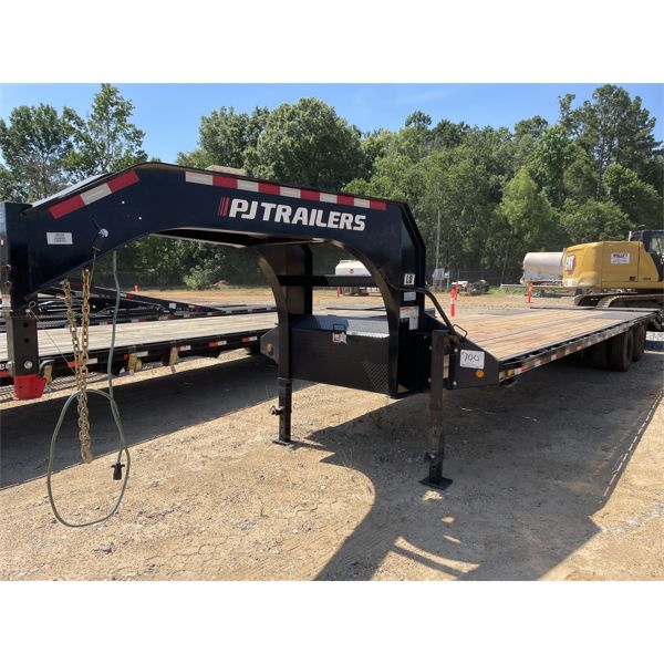 2023 PJ  Gooseneck Trailer