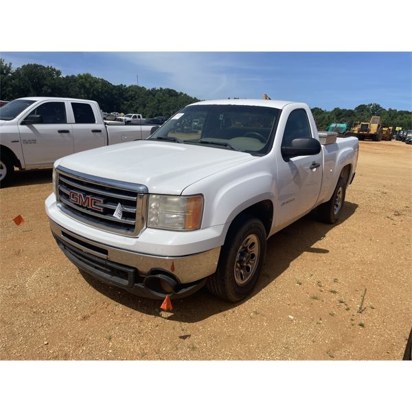 2012 GMC SIERRA Pickup Truck