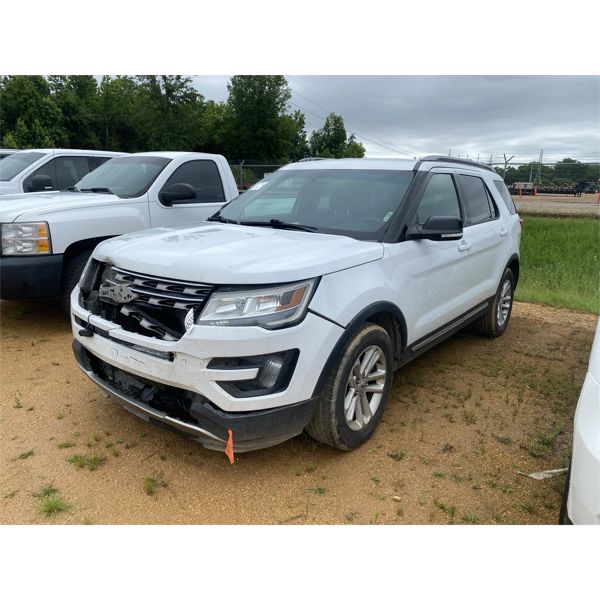 2016 FORD EXPLORER XLT SUV