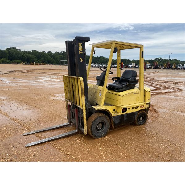 HYSTER H40XMS Forklift - Mast