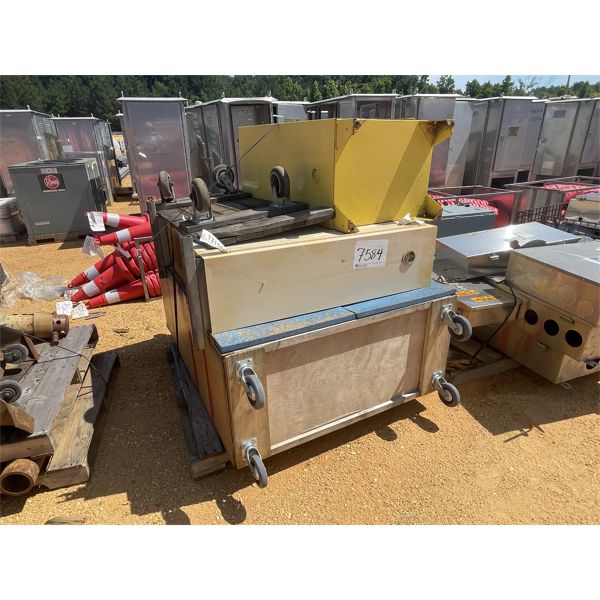 SAFETY & MOBILE CABINETS