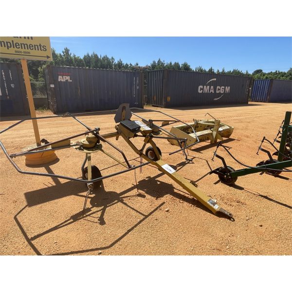 VERMEER 128" SPINNING Hay Rake