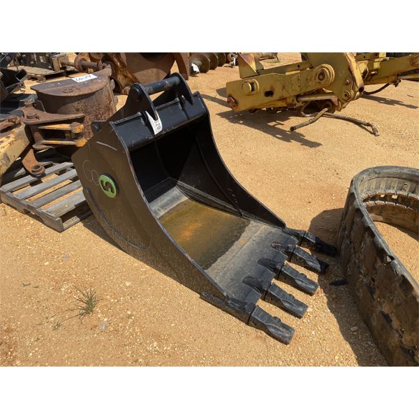 STEEL WRIST 550 30" BUCKET