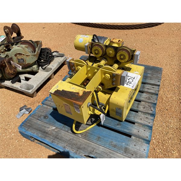 YALE CRANE TROLLEY W/ 2 TON WINCH