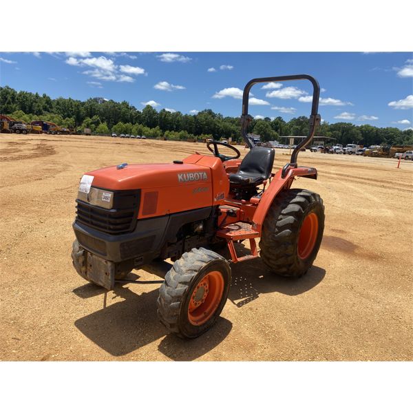 KUBOTA L3400D Farm Tractor