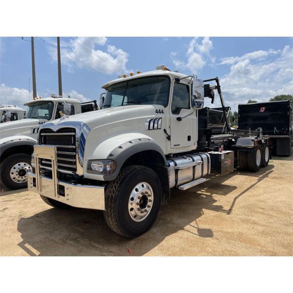 2023 MACK GR64F Roll Off Truck