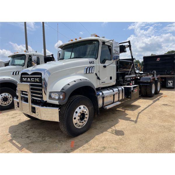 2023 MACK GR64F Roll Off Truck