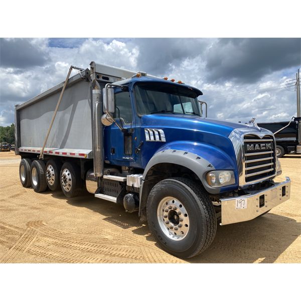 2014 MACK GU713 Dump Truck
