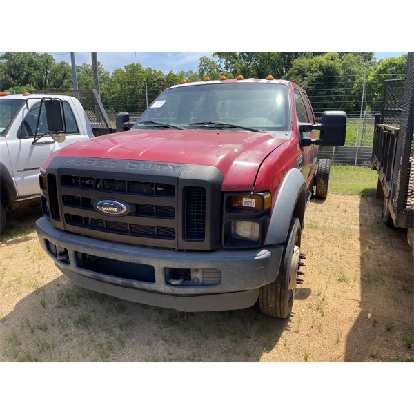 2010 FORD F450 XL Cab and Chassis Truck