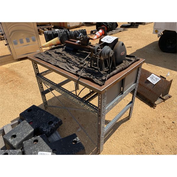 METAL LATHE