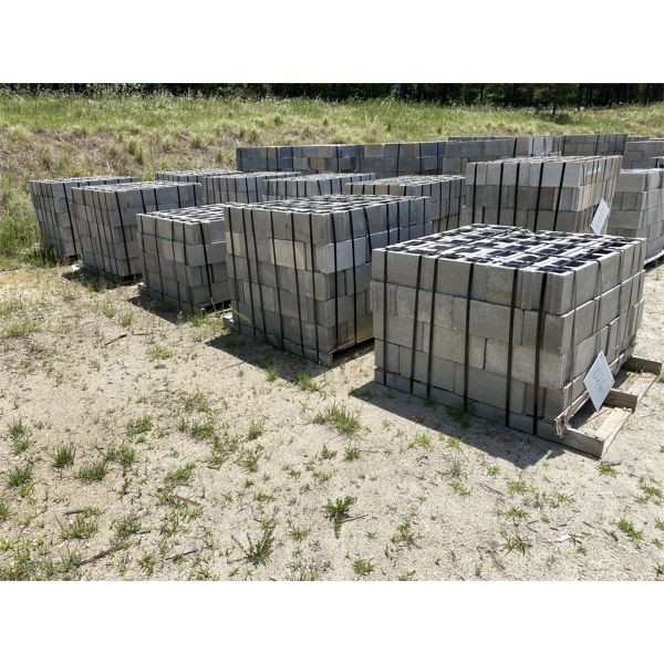 8" STANDARD CONCRETE BLOCKS