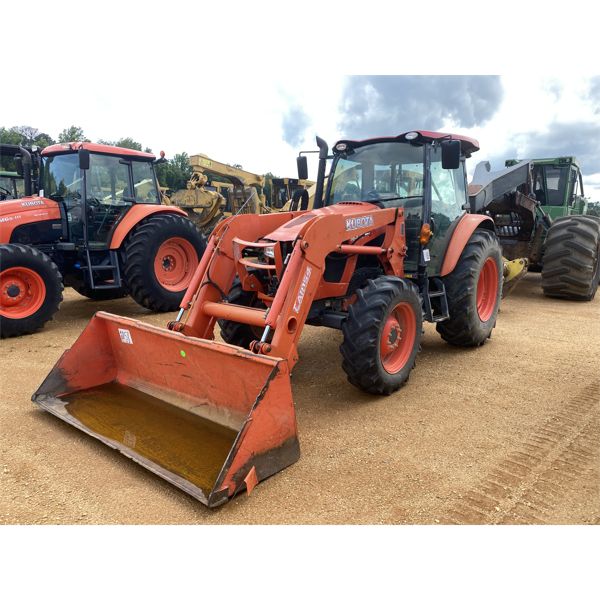 2017 KUBOTA M5-111 Farm Tractor
